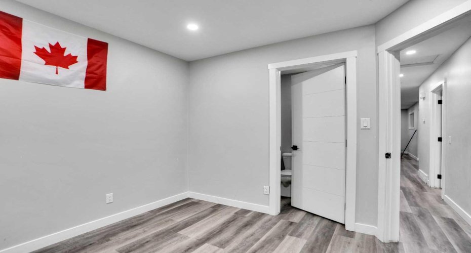 6081 Martingrove Road, Calgary, Alberta T3J 2S8, 5 Bedrooms Bedrooms, ,3 BathroomsBathrooms,Residential,For Sale,Martingrove,A2281635