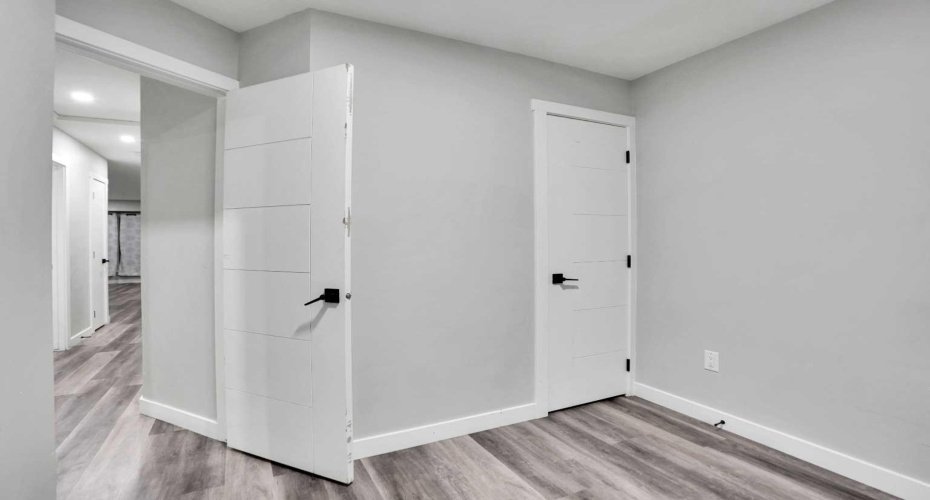 6081 Martingrove Road, Calgary, Alberta T3J 2S8, 5 Bedrooms Bedrooms, ,3 BathroomsBathrooms,Residential,For Sale,Martingrove,A2281635