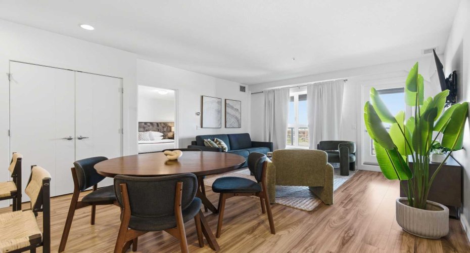 1629 38 Street, Calgary, Alberta T3C 1T8, 2 Bedrooms Bedrooms, ,2 BathroomsBathrooms,Residential,For Sale,38,A2295783