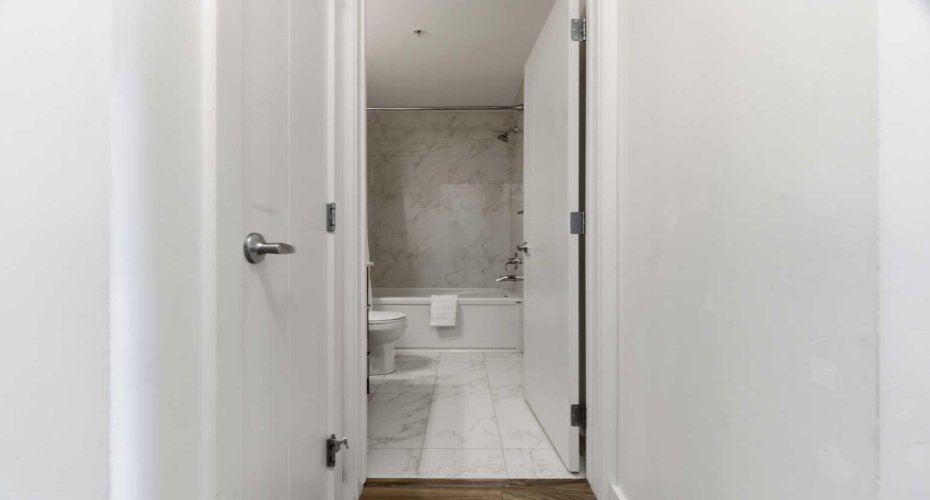 1629 38 Street, Calgary, Alberta T3C 1T8, 2 Bedrooms Bedrooms, ,2 BathroomsBathrooms,Residential,For Sale,38,A2295783