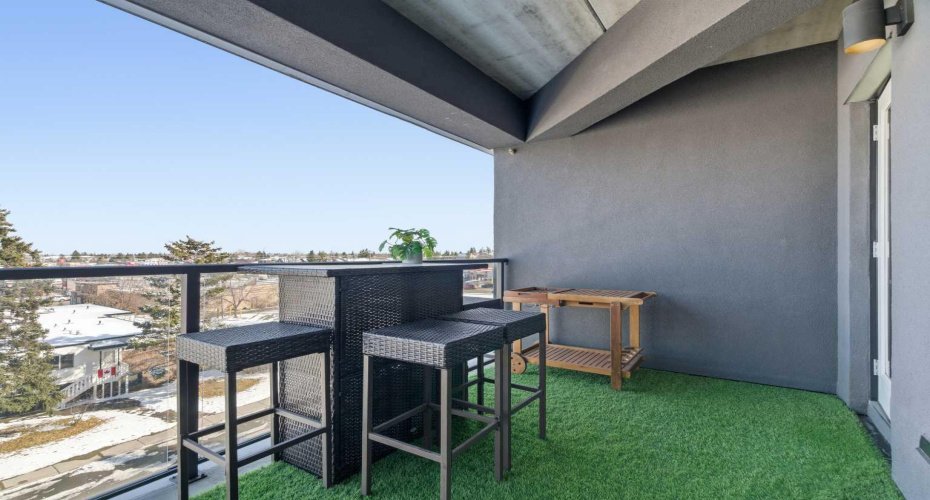 1629 38 Street, Calgary, Alberta T3C 1T8, 2 Bedrooms Bedrooms, ,2 BathroomsBathrooms,Residential,For Sale,38,A2295783