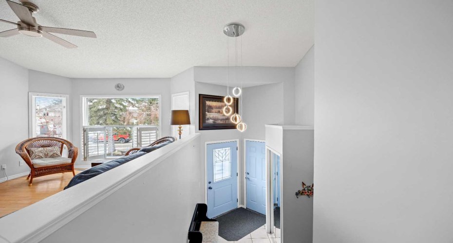 1331 Sunvista Way, Calgary, Alberta T2X 3G5, 4 Bedrooms Bedrooms, ,3 BathroomsBathrooms,Residential,For Sale,Sunvista,A2295835