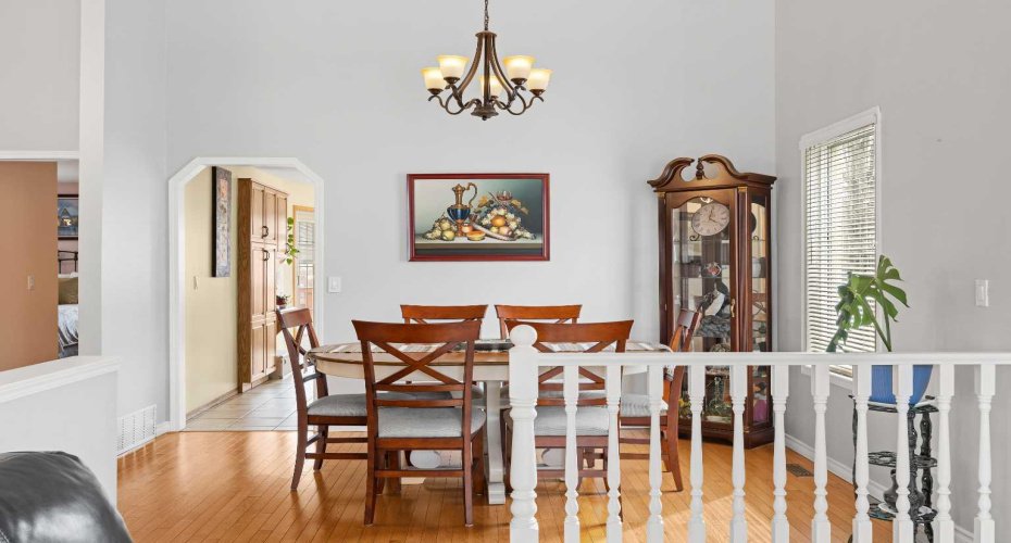 1331 Sunvista Way, Calgary, Alberta T2X 3G5, 4 Bedrooms Bedrooms, ,3 BathroomsBathrooms,Residential,For Sale,Sunvista,A2295835