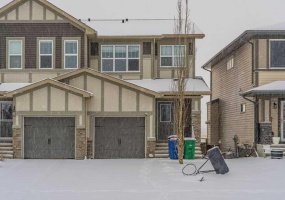 313 Hillcrest Road, Airdrie, Alberta T4B 4K1, 5 Bedrooms Bedrooms, ,3 BathroomsBathrooms,Residential,For Sale,Hillcrest,A2297458