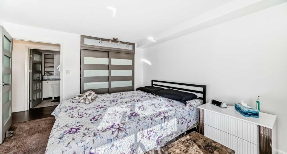 8604 48 Avenue, Calgary, Alberta T3B 5E6, 2 Bedrooms Bedrooms, ,1 BathroomBathrooms,Residential,For Sale,48,A2297637