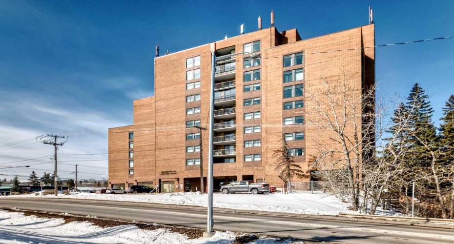 8604 48 Avenue, Calgary, Alberta T3B 5E6, 2 Bedrooms Bedrooms, ,1 BathroomBathrooms,Residential,For Sale,48,A2297637