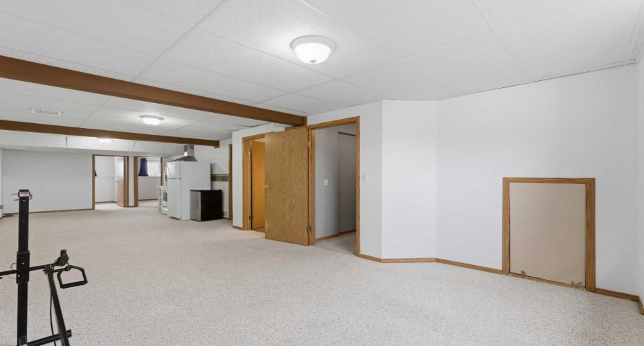 77 Bridleglen Road, Calgary, Alberta T2Y 3X5, 4 Bedrooms Bedrooms, ,2 BathroomsBathrooms,Residential,For Sale,Bridleglen,A2297802