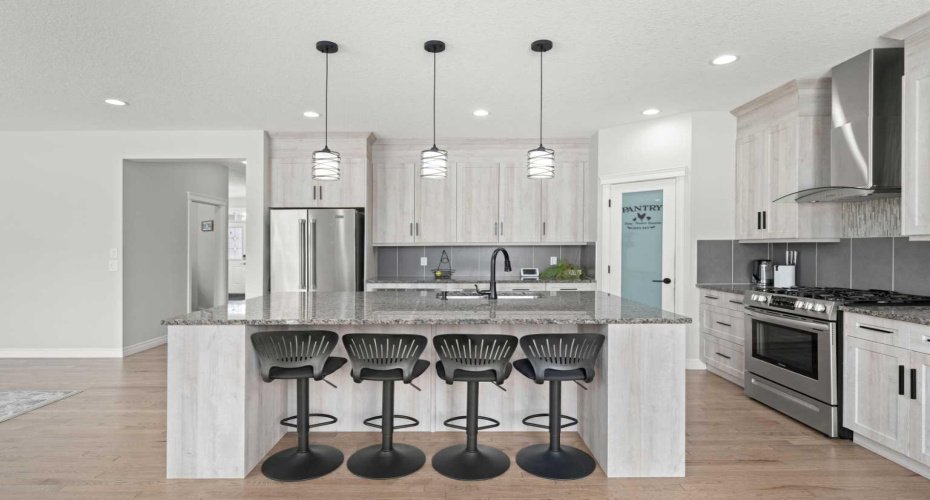 44 Cimarron Springs Circle, Okotoks, Alberta T1S 0M2, 3 Bedrooms Bedrooms, ,3 BathroomsBathrooms,Residential,For Sale,Cimarron Springs,A2297876