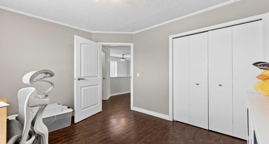 10796 Hidden Valley Drive, Calgary, Alberta T3A 5H6, 4 Bedrooms Bedrooms, ,4 BathroomsBathrooms,Residential,For Sale,Hidden Valley,A2297888