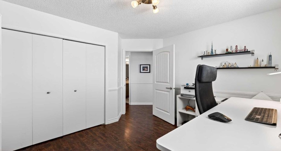 10796 Hidden Valley Drive, Calgary, Alberta T3A 5H6, 4 Bedrooms Bedrooms, ,4 BathroomsBathrooms,Residential,For Sale,Hidden Valley,A2297888