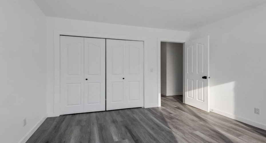 32 Midland Place, Calgary, Alberta T2X 1P9, 4 Bedrooms Bedrooms, ,2 BathroomsBathrooms,Residential,For Sale,Midland,A2297933