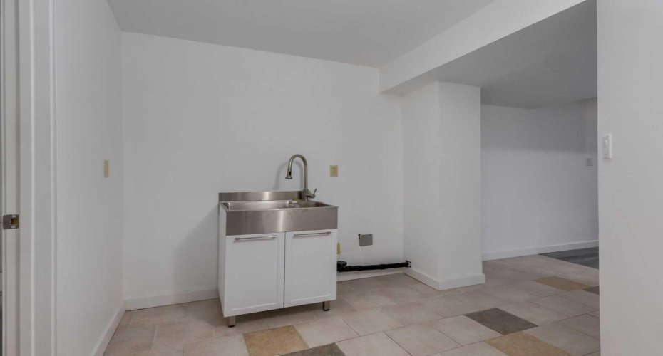 32 Midland Place, Calgary, Alberta T2X 1P9, 4 Bedrooms Bedrooms, ,2 BathroomsBathrooms,Residential,For Sale,Midland,A2297933