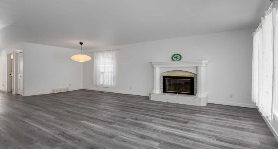 32 Midland Place, Calgary, Alberta T2X 1P9, 4 Bedrooms Bedrooms, ,2 BathroomsBathrooms,Residential,For Sale,Midland,A2297933