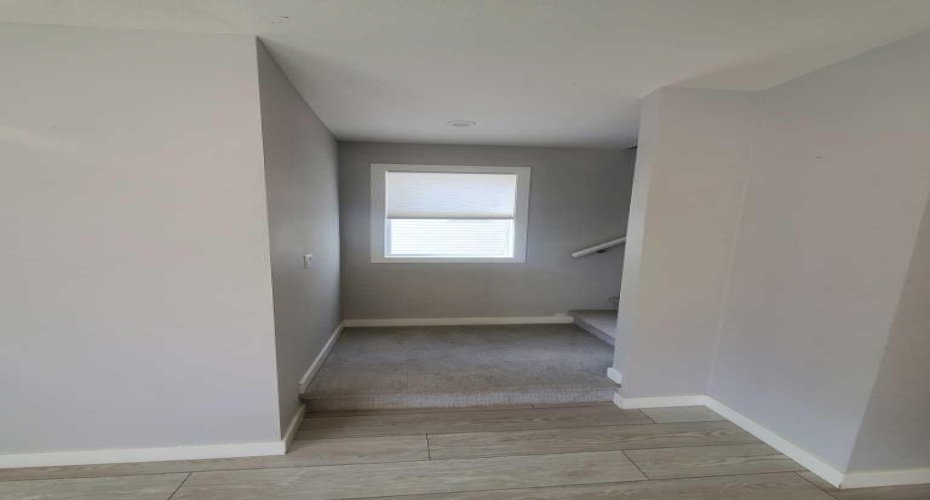 1045 West Lakeview Drive, Chestermere, Alberta T1X2T2, 3 Bedrooms Bedrooms, ,3 BathroomsBathrooms,Residential,For Sale,West Lakeview,A2298127