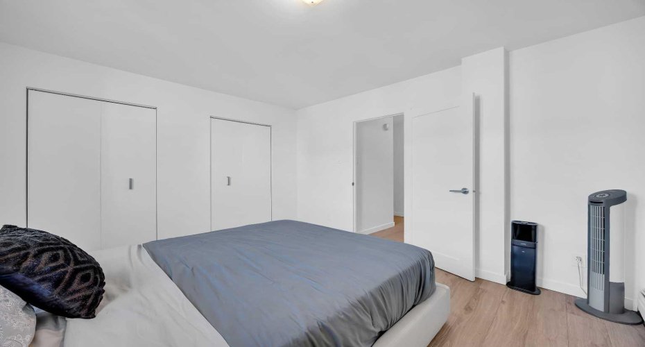 1111 15 Avenue, Calgary, Alberta T2R 0S8, 2 Bedrooms Bedrooms, ,1 BathroomBathrooms,Residential,For Sale,15,A2285442