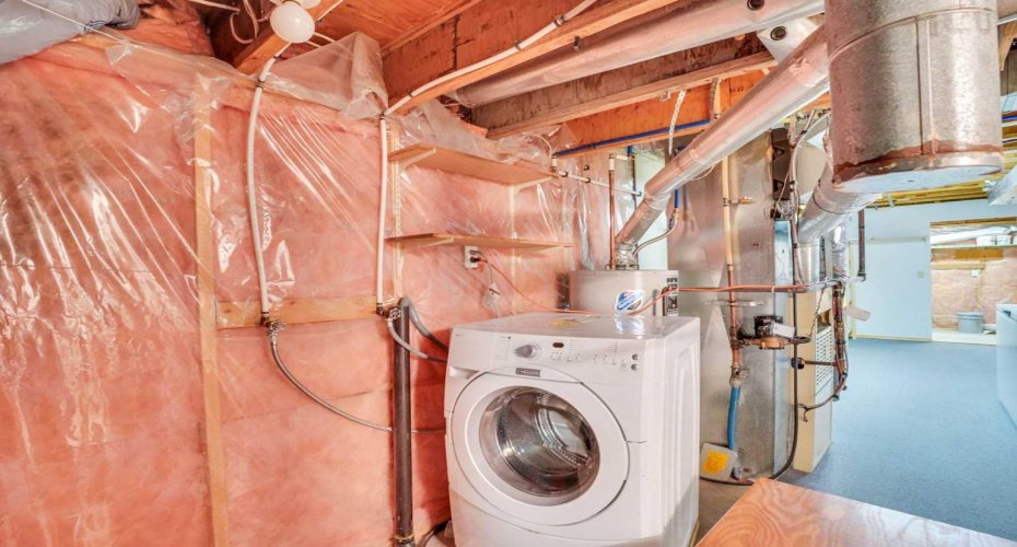 463 23 Avenue, Calgary, Alberta T2M1S5, 4 Bedrooms Bedrooms, ,4 BathroomsBathrooms,Residential,For Sale,23,A2298923