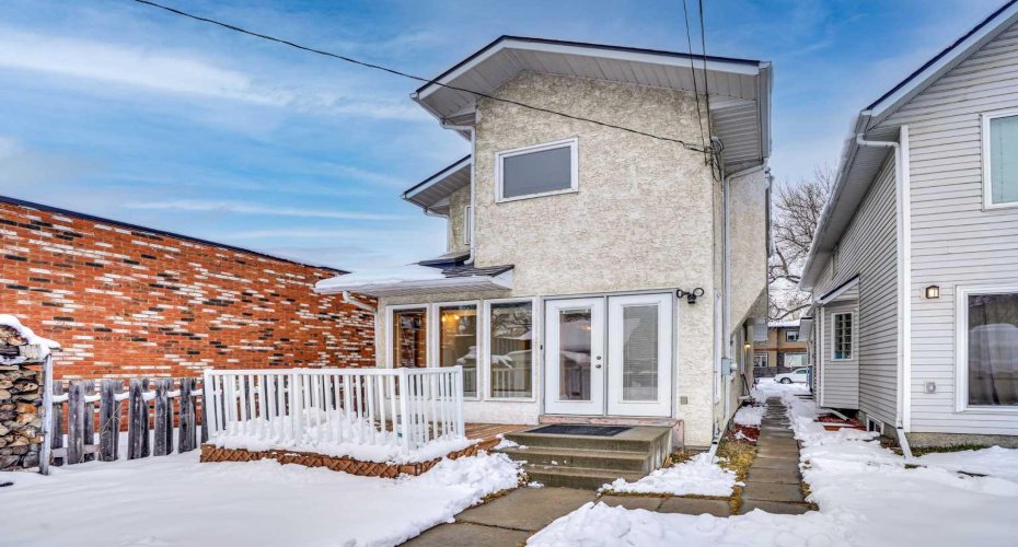 463 23 Avenue, Calgary, Alberta T2M1S5, 4 Bedrooms Bedrooms, ,4 BathroomsBathrooms,Residential,For Sale,23,A2298923