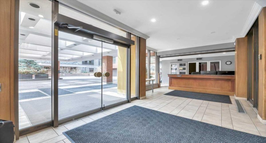 318 26 Avenue, Calgary, Alberta T2S 2T9, 2 Bedrooms Bedrooms, ,2 BathroomsBathrooms,Residential,For Sale,26,A2298984