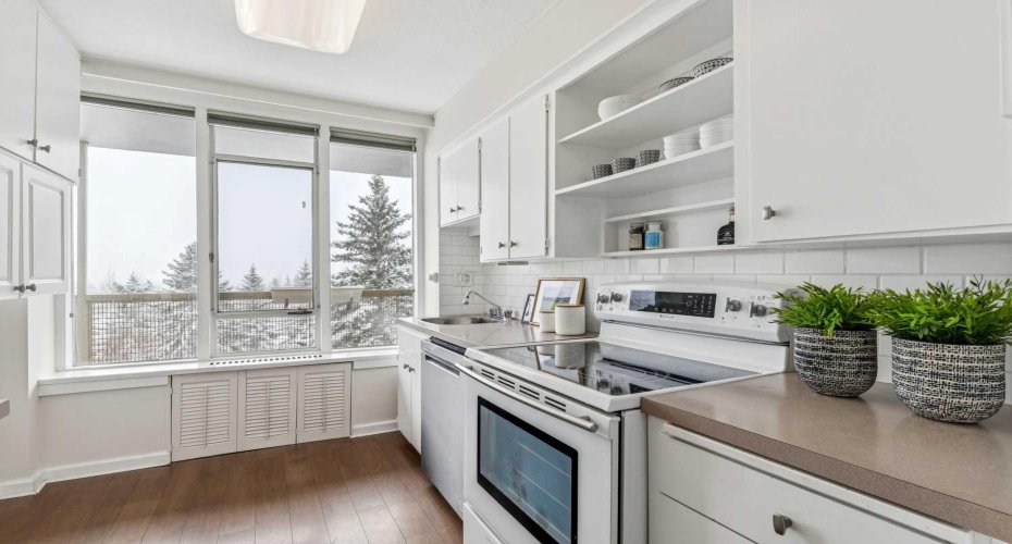 3316 Rideau Place, Calgary, Alberta T2S 1Z4, 2 Bedrooms Bedrooms, ,1 BathroomBathrooms,Residential,For Sale,Rideau,A2299045