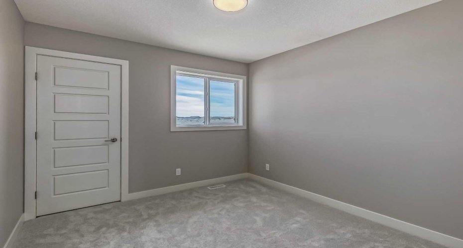 291 Waterford Heights, Chestermere, Alberta T1X 3B6, 3 Bedrooms Bedrooms, ,3 BathroomsBathrooms,Residential,For Sale,Waterford,A2299086