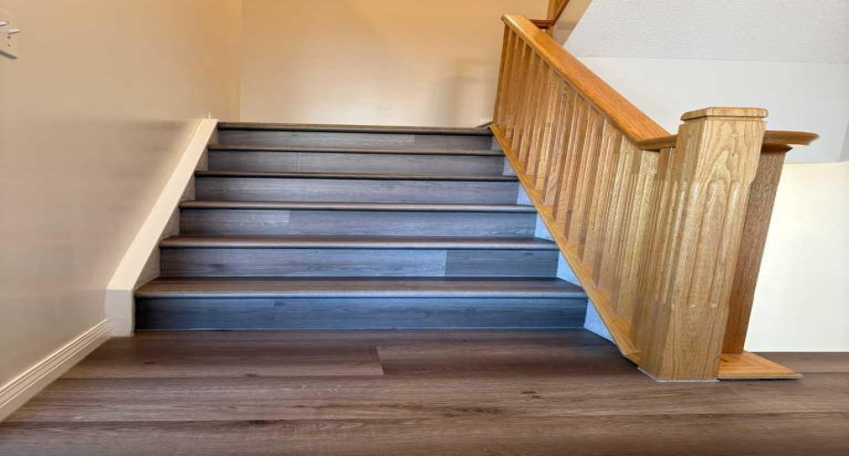 35 Kingsland Villas, Calgary, Alberta T2V 5J9, 3 Bedrooms Bedrooms, ,3 BathroomsBathrooms,Residential,For Sale,Kingsland,A2297300