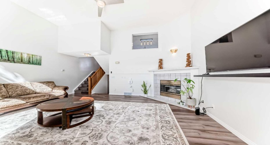 35 Kingsland Villas, Calgary, Alberta T2V 5J9, 3 Bedrooms Bedrooms, ,3 BathroomsBathrooms,Residential,For Sale,Kingsland,A2297300