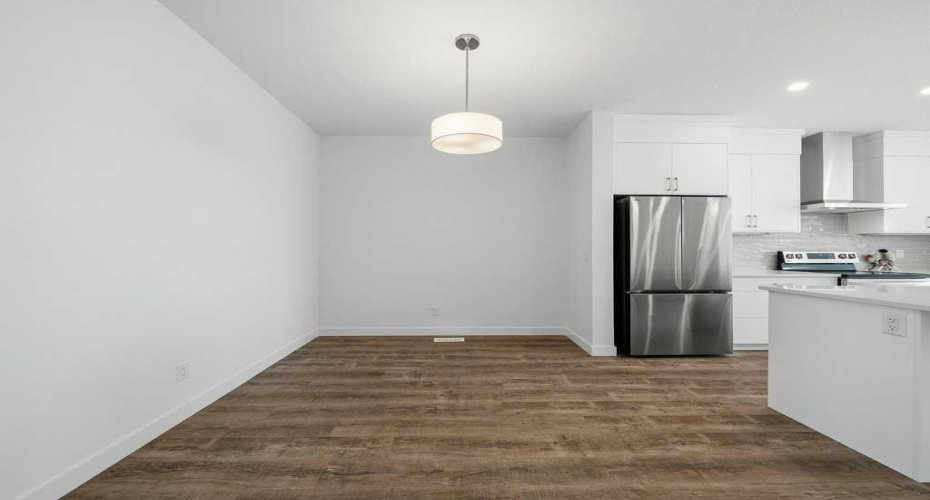 105 Creekstone Manor, Calgary, Alberta T2X 5W5, 4 Bedrooms Bedrooms, ,3 BathroomsBathrooms,Residential,For Sale,Creekstone,A2297741