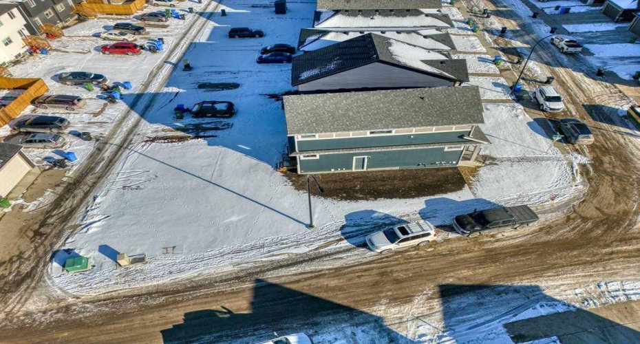 105 Creekstone Manor, Calgary, Alberta T2X 5W5, 4 Bedrooms Bedrooms, ,3 BathroomsBathrooms,Residential,For Sale,Creekstone,A2297741