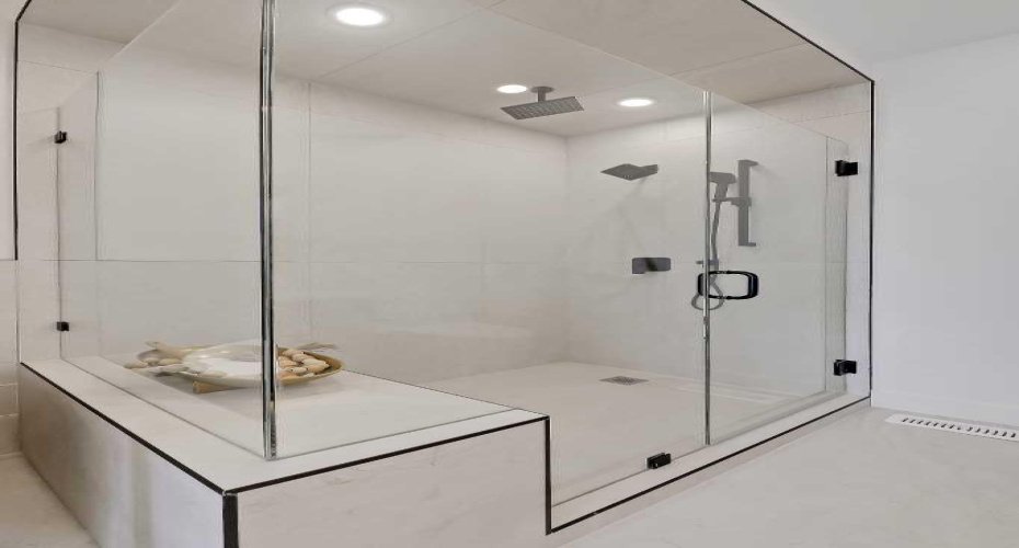 419 22 Avenue, Calgary, Alberta T2M 1N4, 4 Bedrooms Bedrooms, ,4 BathroomsBathrooms,Residential,For Sale,22,A2297913