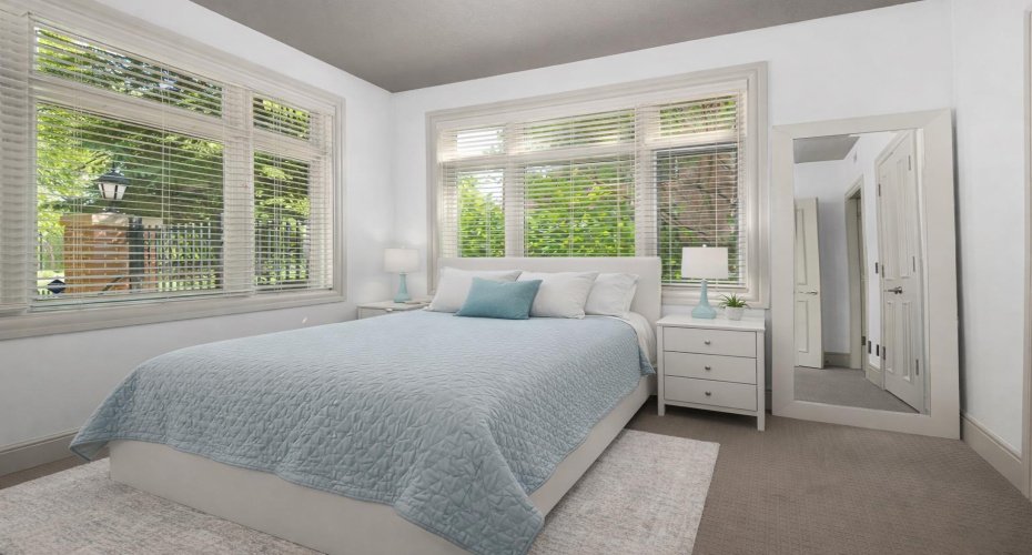 670 PRINCETON Way, Calgary, Alberta T2P 5K2, 2 Bedrooms Bedrooms, ,2 BathroomsBathrooms,Residential,For Sale,PRINCETON,A2298345