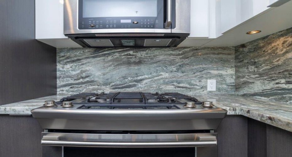 519 Riverfront Avenue, Calgary, Alberta T2G1K7, 2 Bedrooms Bedrooms, ,2 BathroomsBathrooms,Residential,For Sale,Riverfront,A2298438