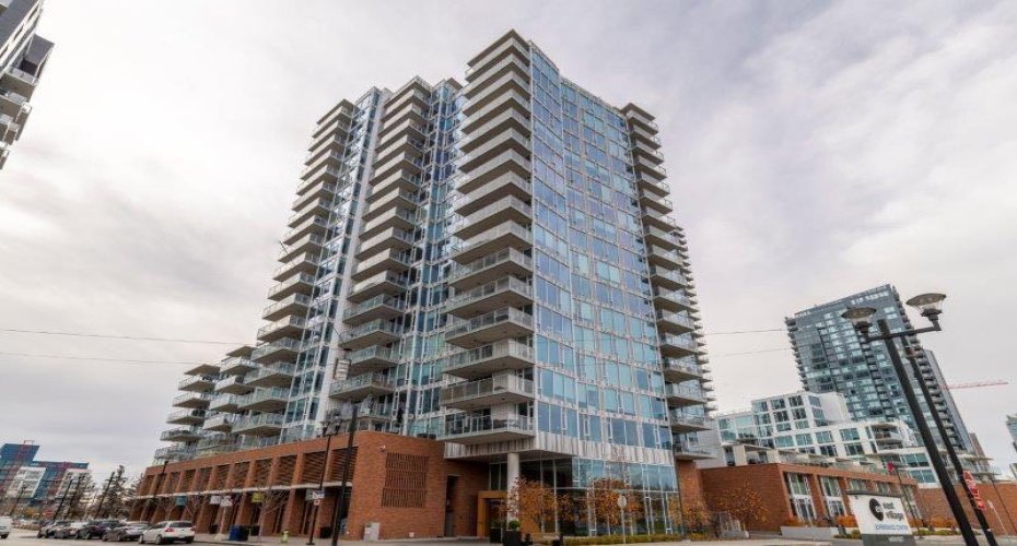 519 Riverfront Avenue, Calgary, Alberta T2G1K7, 2 Bedrooms Bedrooms, ,2 BathroomsBathrooms,Residential,For Sale,Riverfront,A2298438