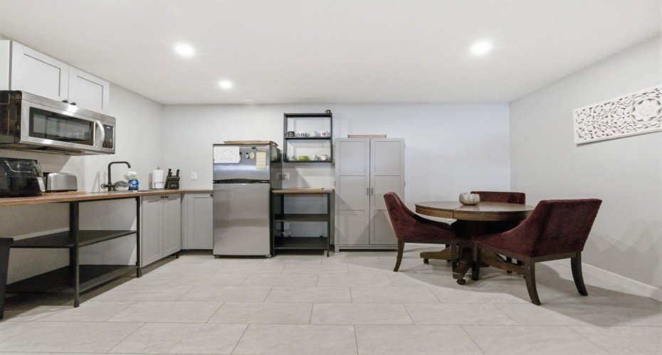 8411 Silver Springs Road, Calgary, Alberta T3B 4A6, 5 Bedrooms Bedrooms, ,3 BathroomsBathrooms,Residential,For Sale,Silver Springs,A2298472