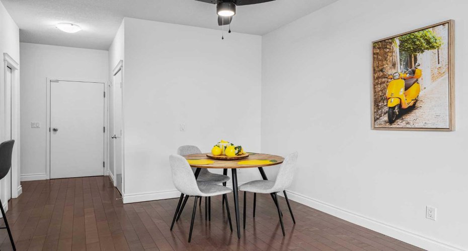 2040 35 Avenue, Calgary, Alberta T2T 2E1, 2 Bedrooms Bedrooms, ,2 BathroomsBathrooms,Residential,For Sale,35,A2298856