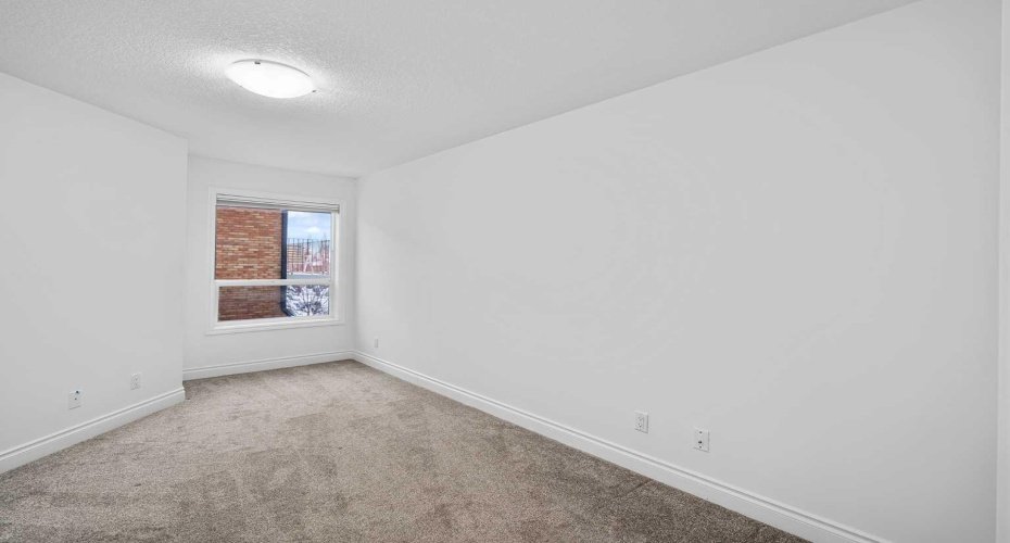 2040 35 Avenue, Calgary, Alberta T2T 2E1, 2 Bedrooms Bedrooms, ,2 BathroomsBathrooms,Residential,For Sale,35,A2298856