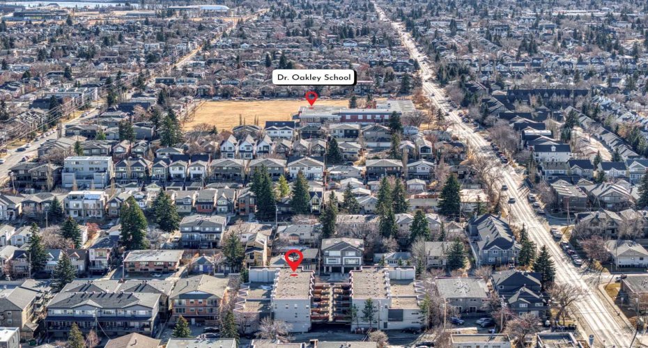 2040 35 Avenue, Calgary, Alberta T2T 2E1, 2 Bedrooms Bedrooms, ,2 BathroomsBathrooms,Residential,For Sale,35,A2298856