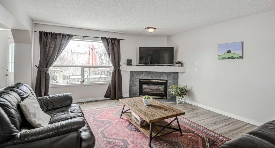 207 Crystalridge Place, Okotoks, Alberta T1S1T9, 3 Bedrooms Bedrooms, ,3 BathroomsBathrooms,Residential,For Sale,Crystalridge,A2298825