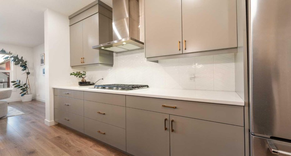 244 Lucas Avenue, Calgary, Alberta T3P 1N3, 4 Bedrooms Bedrooms, ,4 BathroomsBathrooms,Residential,For Sale,Lucas,A2299025