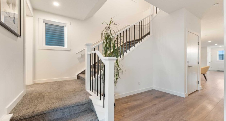 244 Lucas Avenue, Calgary, Alberta T3P 1N3, 4 Bedrooms Bedrooms, ,4 BathroomsBathrooms,Residential,For Sale,Lucas,A2299025