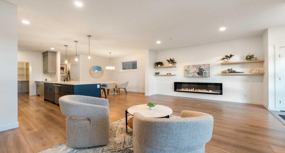 244 Lucas Avenue, Calgary, Alberta T3P 1N3, 4 Bedrooms Bedrooms, ,4 BathroomsBathrooms,Residential,For Sale,Lucas,A2299025