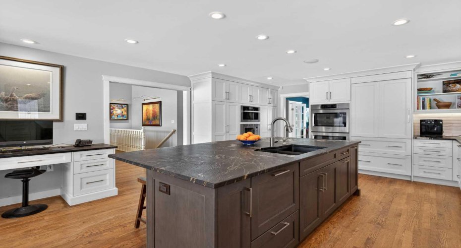 12 Midpark Place, Calgary, Alberta T2X 1N6, 4 Bedrooms Bedrooms, ,3 BathroomsBathrooms,Residential,For Sale,Midpark,A2299105