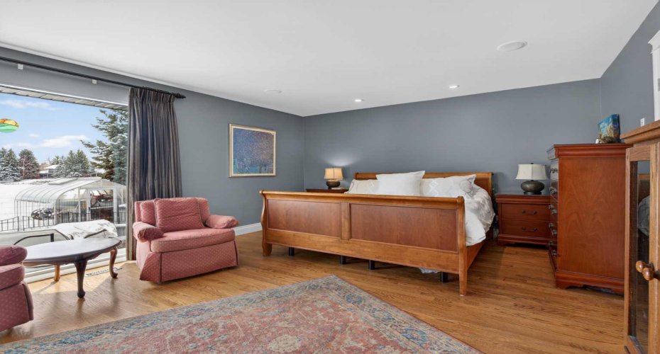 12 Midpark Place, Calgary, Alberta T2X 1N6, 4 Bedrooms Bedrooms, ,3 BathroomsBathrooms,Residential,For Sale,Midpark,A2299105