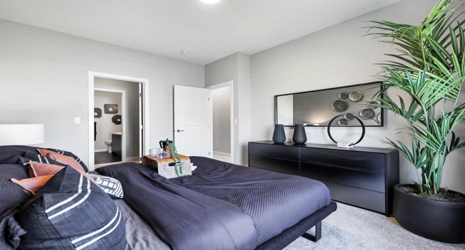 595 Mahogany Road, Calgary, Alberta T3M 3Y3, 2 Bedrooms Bedrooms, ,3 BathroomsBathrooms,Residential,For Sale,Mahogany,A2268418