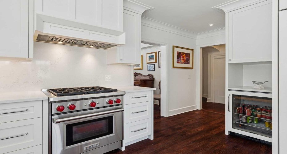 2210 12 Street, Calgary, Alberta T2T 3N4, 6 Bedrooms Bedrooms, ,4 BathroomsBathrooms,Residential,For Sale,12,A2291787