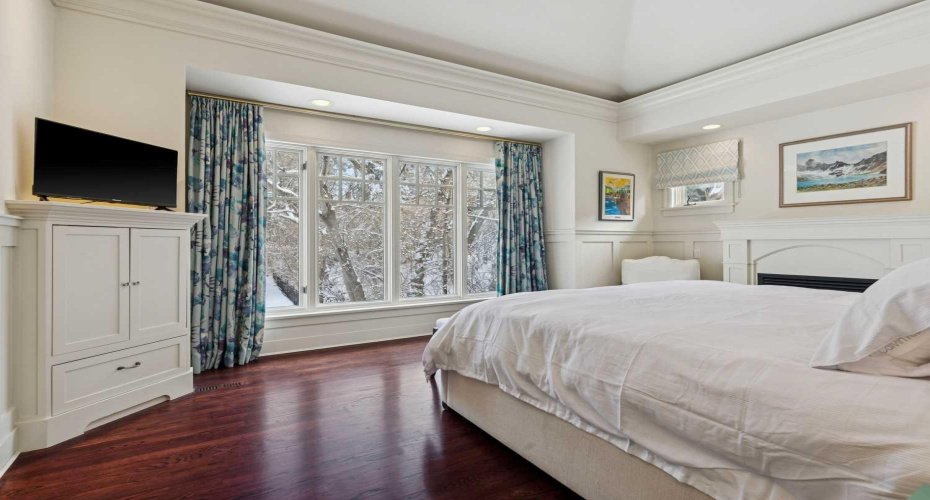 2210 12 Street, Calgary, Alberta T2T 3N4, 6 Bedrooms Bedrooms, ,4 BathroomsBathrooms,Residential,For Sale,12,A2291787