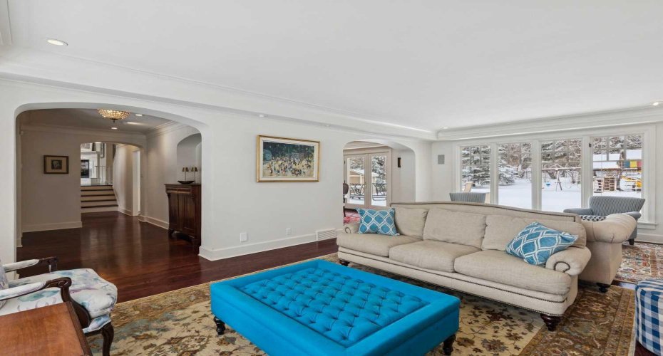 2210 12 Street, Calgary, Alberta T2T 3N4, 6 Bedrooms Bedrooms, ,4 BathroomsBathrooms,Residential,For Sale,12,A2291787