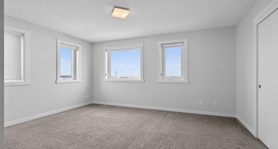 218 Sherwood Square, Calgary, Alberta T3R 0Y2, 2 Bedrooms Bedrooms, ,3 BathroomsBathrooms,Residential,For Sale,Sherwood,A2295383