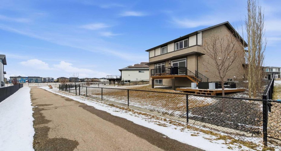 12 Ranchers Bay, Okotoks, Alberta T1S 0P2, 3 Bedrooms Bedrooms, ,3 BathroomsBathrooms,Residential,For Sale,Ranchers,A2297121