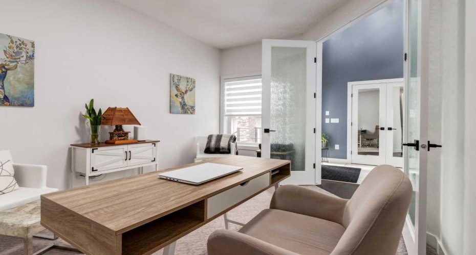 305 Kinniburgh Cove, Chestermere, Alberta T1X 0Y7, 6 Bedrooms Bedrooms, ,5 BathroomsBathrooms,Residential,For Sale,Kinniburgh,A2299246