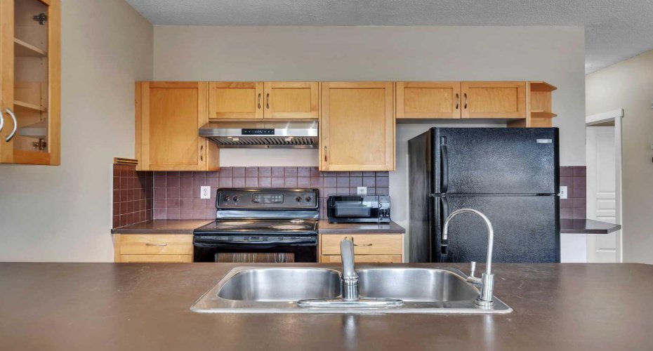 9 Cimarron Vista Gardens, Okotoks, Alberta T1s0G2, 3 Bedrooms Bedrooms, ,3 BathroomsBathrooms,Residential,For Sale,Cimarron Vista,A2299737